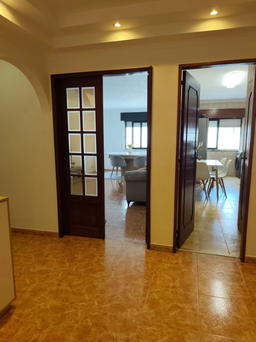 Apartamento T2 para Venda em Algueirão-Mem Martins Foto 38