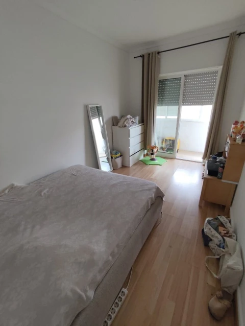 Apartamento T3 para Venda em Algueirão-Mem Martins