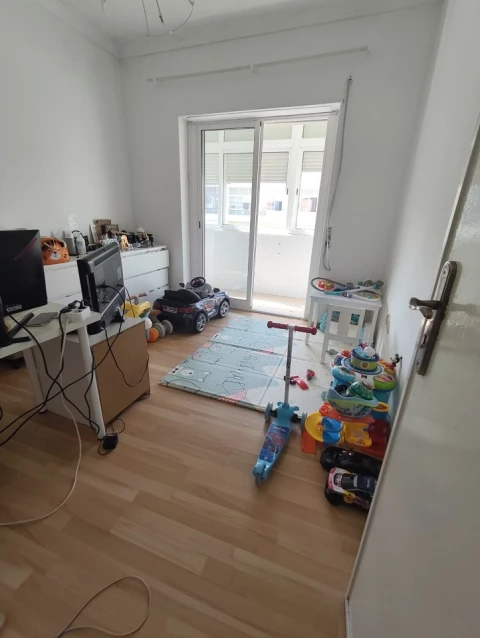 Apartamento T3 para Venda em Algueirão-Mem Martins