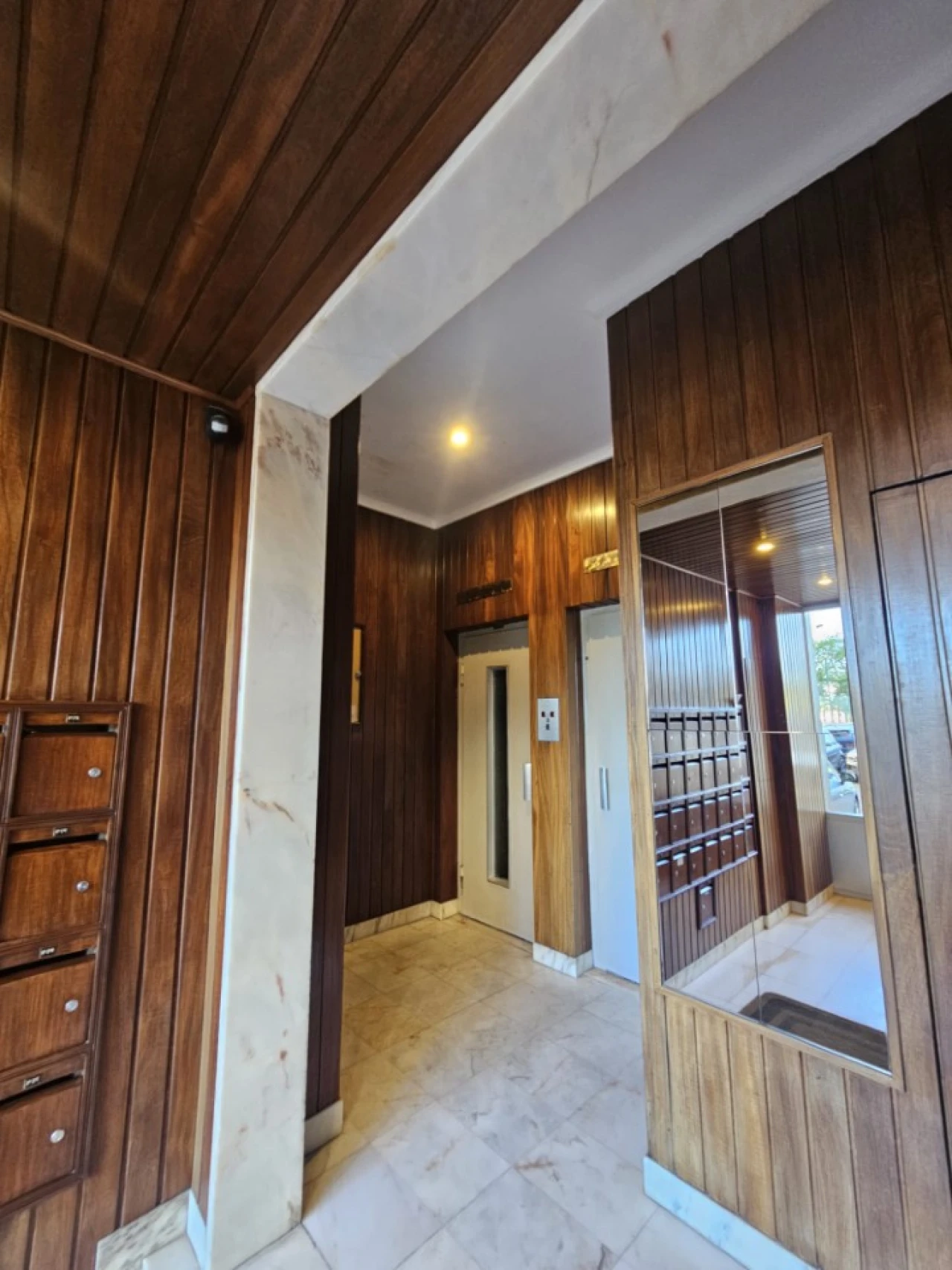Apartamento T3 para Venda em Areeiro Foto 26