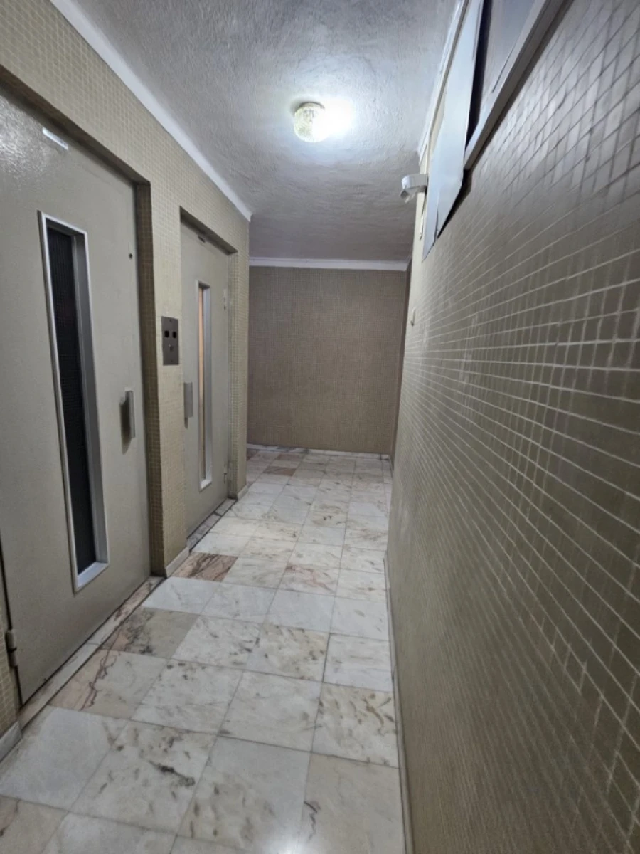 Apartamento T3 para Venda em Areeiro Foto 28