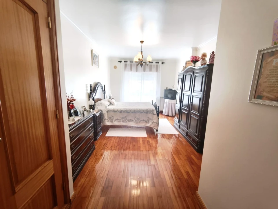 Apartamento para Venda em Agualva e Mira-Sintra Foto 8