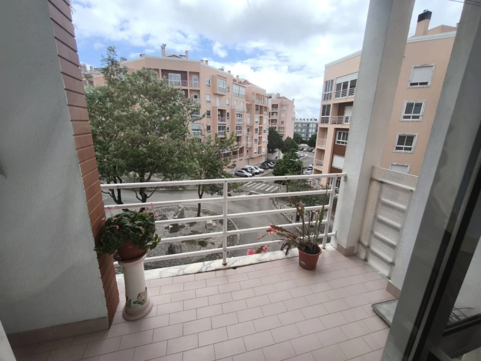 Apartamento para Venda em Agualva e Mira-Sintra Foto 29