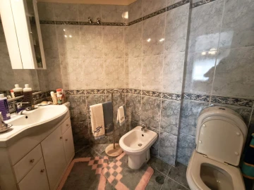 Apartamento para Venda em Agualva e Mira-Sintra