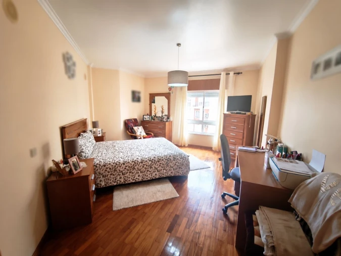 Apartamento para Venda em Agualva e Mira-Sintra Foto 6