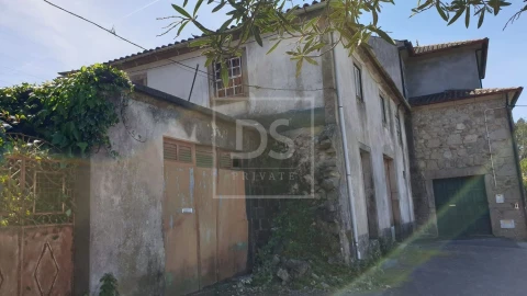 Moradia T3 para Venda em Associação de Freguesias do Vale do Neiva