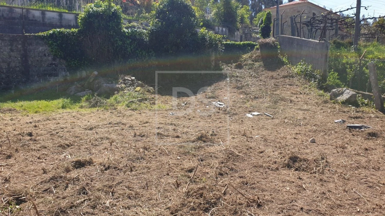 Moradia T3 para Venda em Associação de Freguesias do Vale do Neiva Foto 5