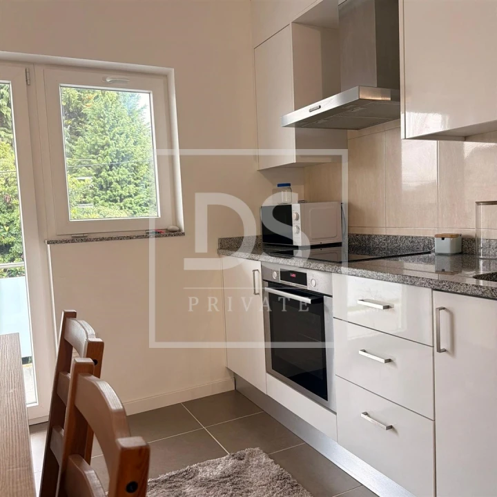 Apartamento T2 para Venda em Arcozelo Foto 12