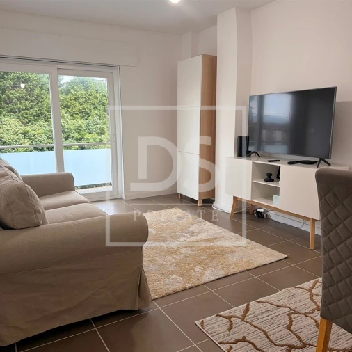 Apartamento T2 para Venda em Arcozelo Foto 10