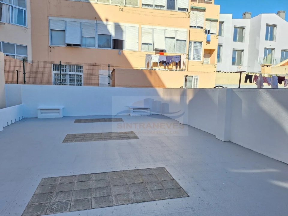 Apartamento T3 para Venda em Venteira Foto 1