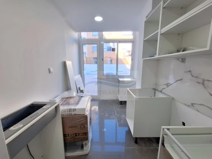 Apartamento T3 para Venda em Venteira Foto 5
