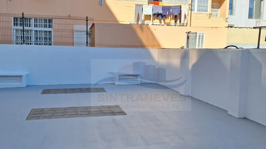Apartamento T3 para Venda em Venteira