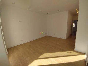Apartamento T1 para Venda em Baixa da Banheira e Vale da Amoreira