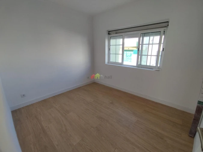 Apartamento T1 para Venda em Baixa da Banheira e Vale da Amoreira Foto 13