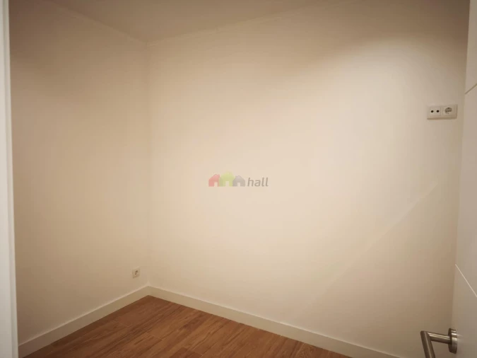 Apartamento T1 para Venda em Baixa da Banheira e Vale da Amoreira Foto 11