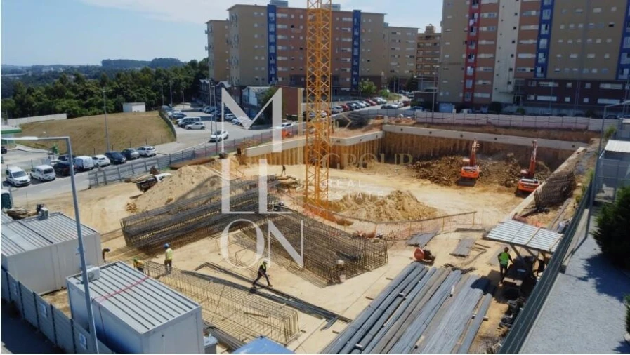 Apartamento T1 para Venda em Vilar de Andorinho Foto 7
