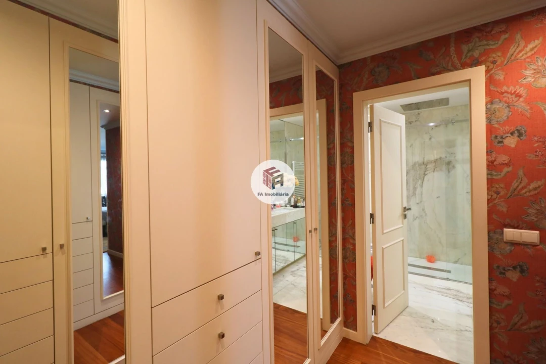 Apartamento T4 para Venda em Matosinhos e Leça da Palmeira Foto 22