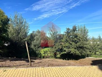 Terreno para Venda em Real, Dume e Semelhe