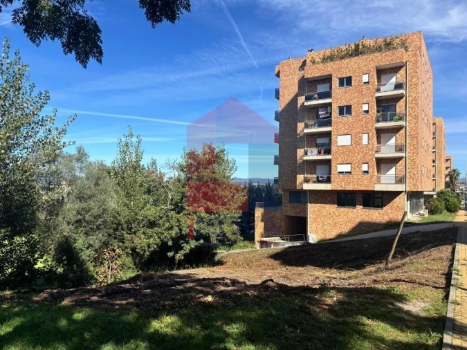 Terreno para Venda em Real, Dume e Semelhe Foto 8
