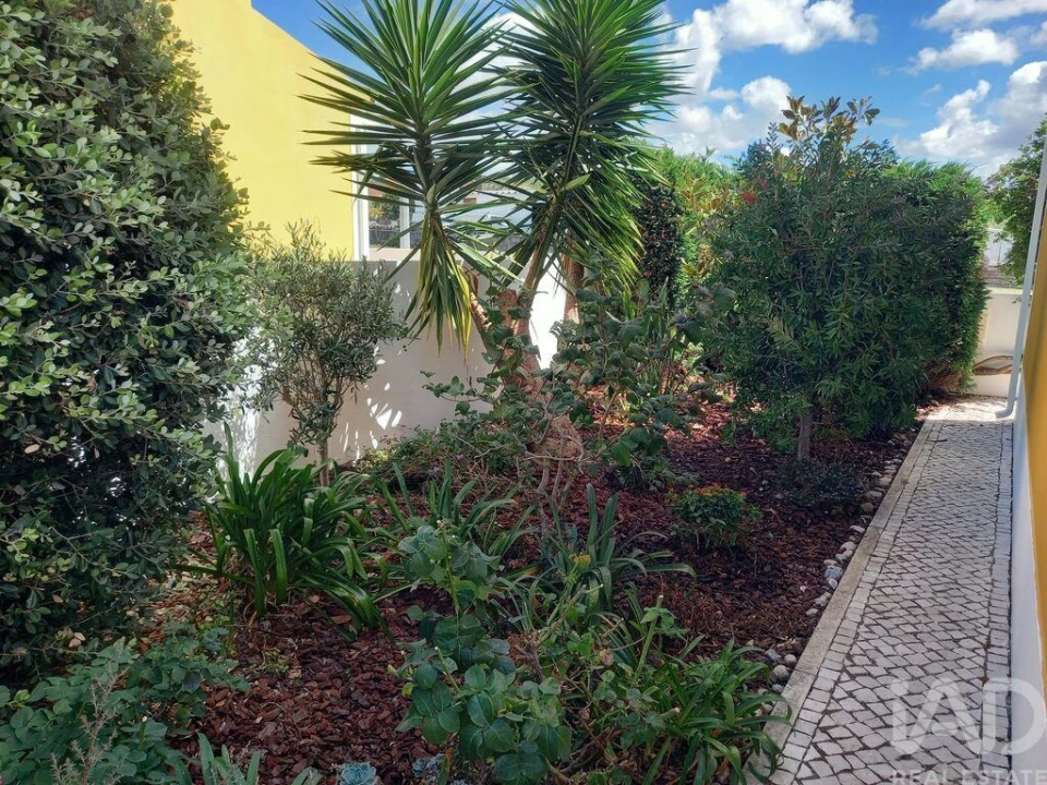 Moradia T2 para Venda em Amoreira Foto 5