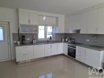 Moradia T2 para Venda em Amoreira