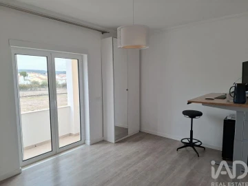 Moradia T2 para Venda em Amoreira