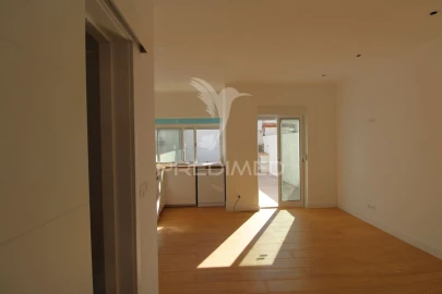 Apartamento T1 para Venda em Baixa da Banheira e Vale da Amoreira