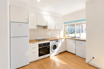 Apartamento T1 para Venda em Baixa da Banheira e Vale da Amoreira