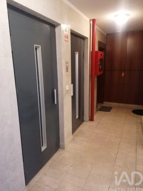 Apartamento T1 para Venda em Santa Marinha e São Pedro da Afurada