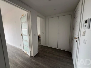 Apartamento T1 para Venda em Santa Marinha e São Pedro da Afurada