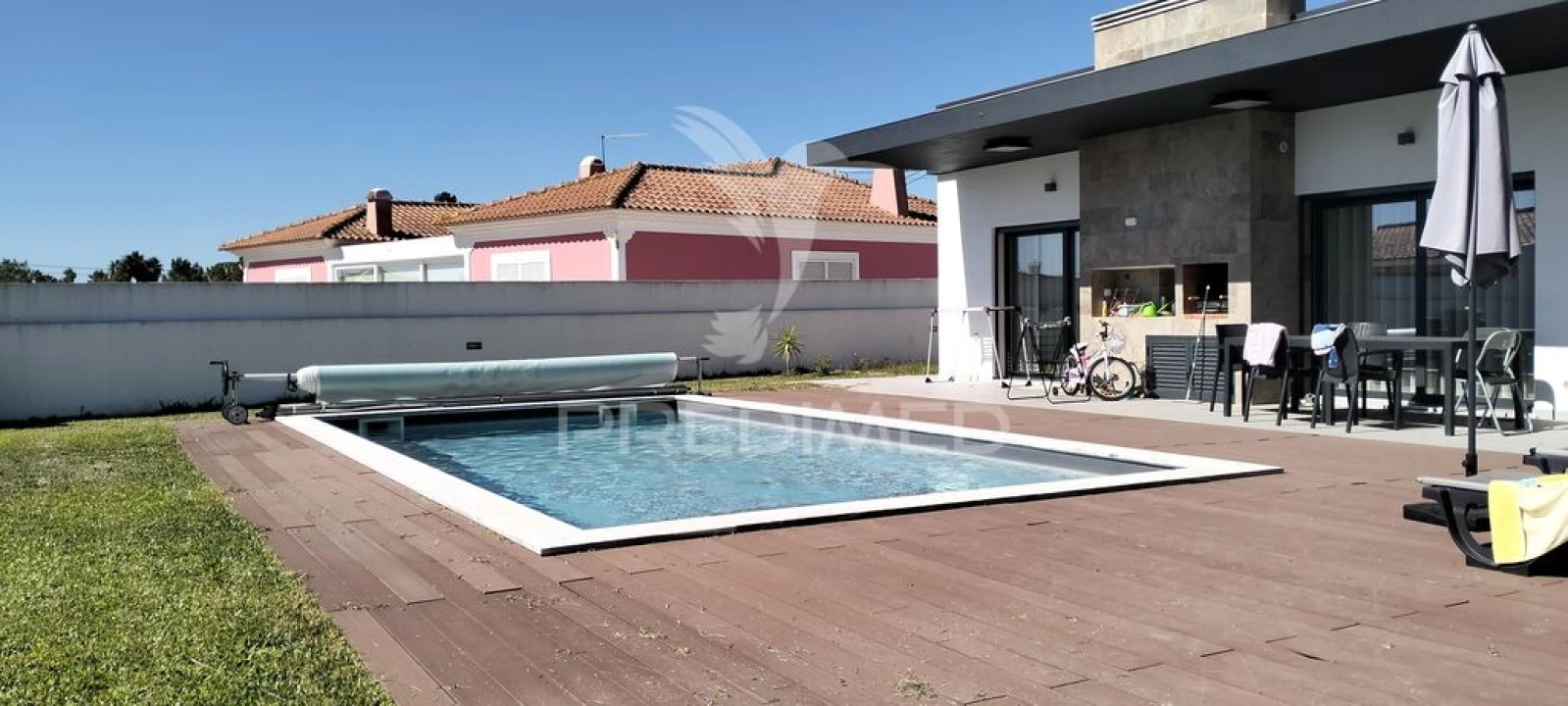 Moradia T4 para Venda em Fernao Ferro Foto 1