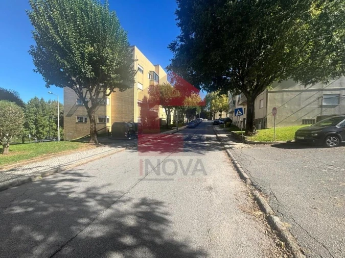 Apartamento T3 para Venda em Braga (Maximinos, Sé e Cividade) Foto 23