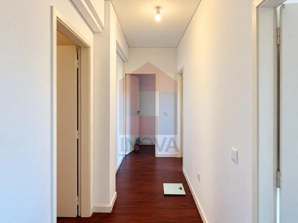 Apartamento T3 para Venda em Braga (Maximinos, Sé e Cividade) Foto 15