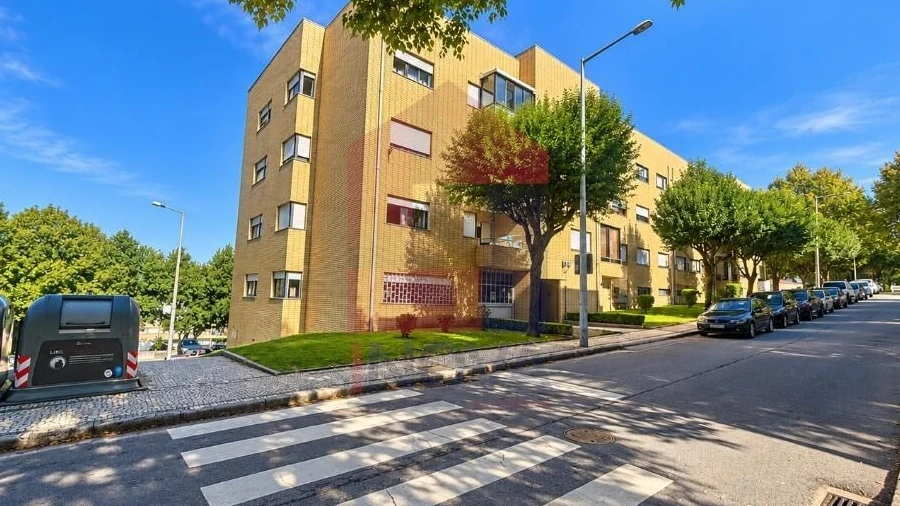 Apartamento T3 para Venda em Braga (Maximinos, Sé e Cividade)
