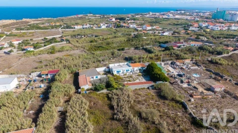 Terreno para Venda em Peniche