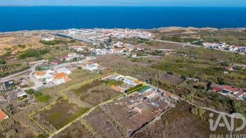 Terreno para Venda em Peniche