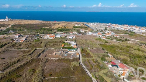 Terreno para Venda em Peniche