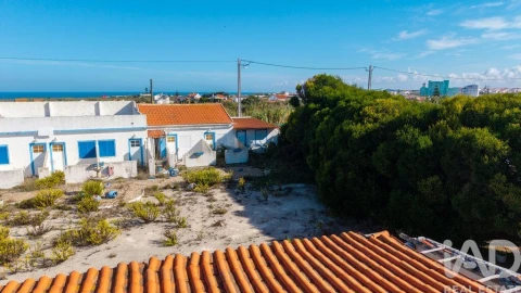 Terreno para Venda em Peniche