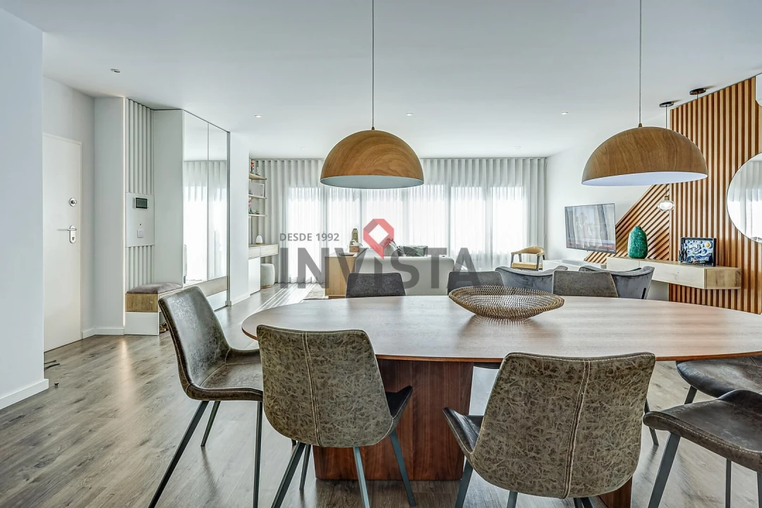 Apartamento T4 para Venda em Vila Franca de Xira Foto 6