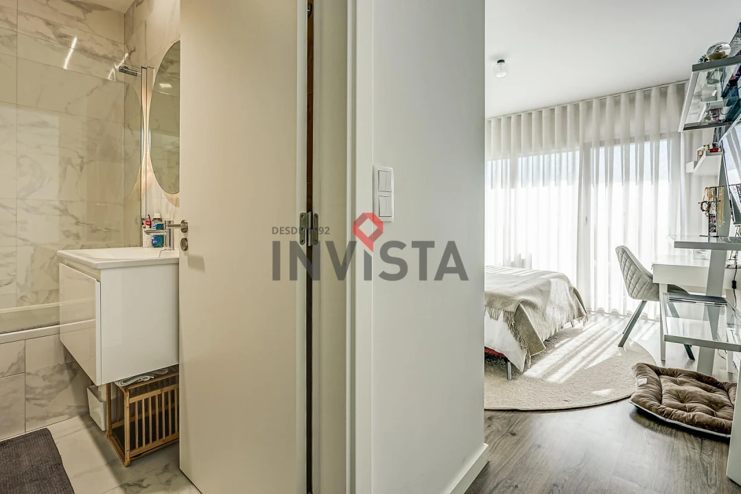 Apartamento T4 para Venda em Vila Franca de Xira Foto 30