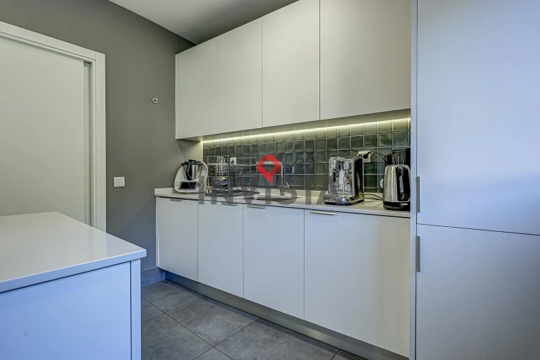 Apartamento T4 para Venda em Vila Franca de Xira Foto 14