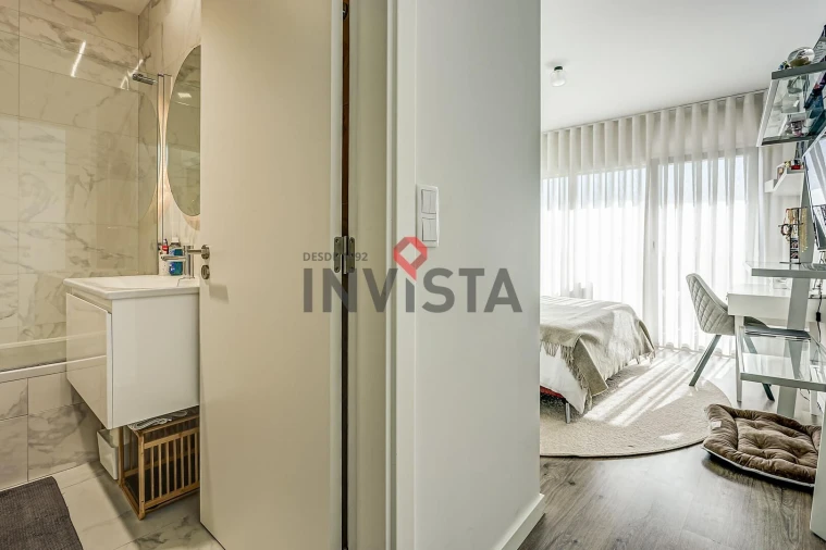 Apartamento T4 para Venda em Vila Franca de Xira Foto 30