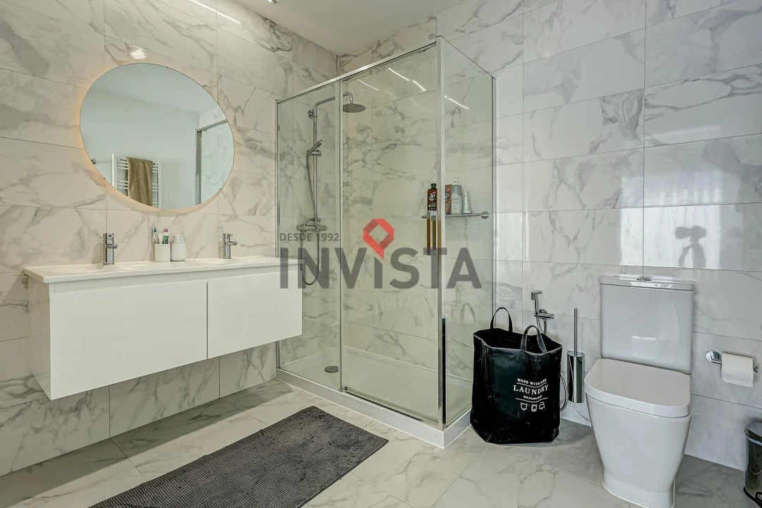 Apartamento T4 para Venda em Vila Franca de Xira Foto 29