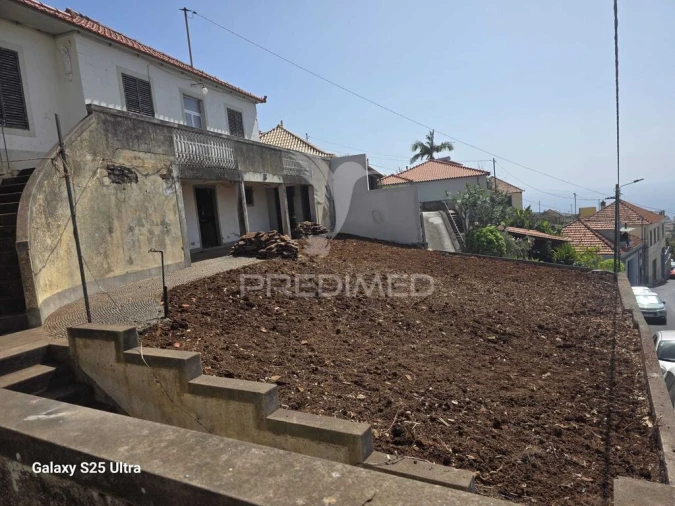 Moradia T3 para Venda em Funchal (Santa Luzia) Foto 8