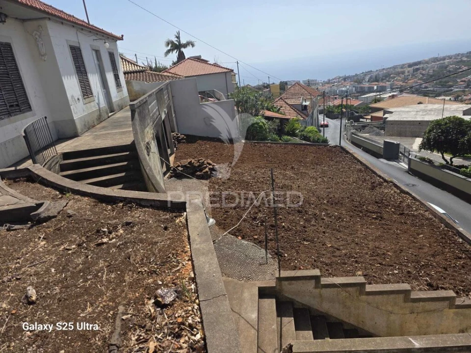 Moradia T3 para Venda em Funchal (Santa Luzia) Foto 3