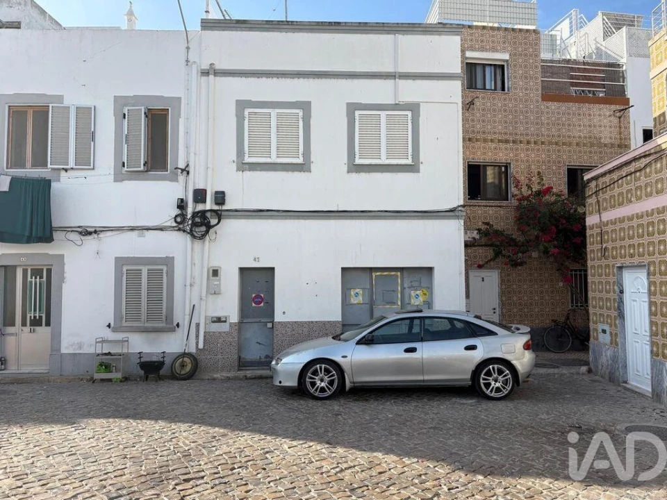 Prédio para Venda em Olhão Foto 1