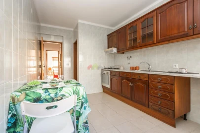 Apartamento T2 para Venda em Baixa da Banheira e Vale da Amoreira