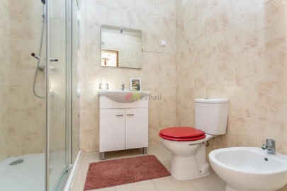 Apartamento T2 para Venda em Baixa da Banheira e Vale da Amoreira