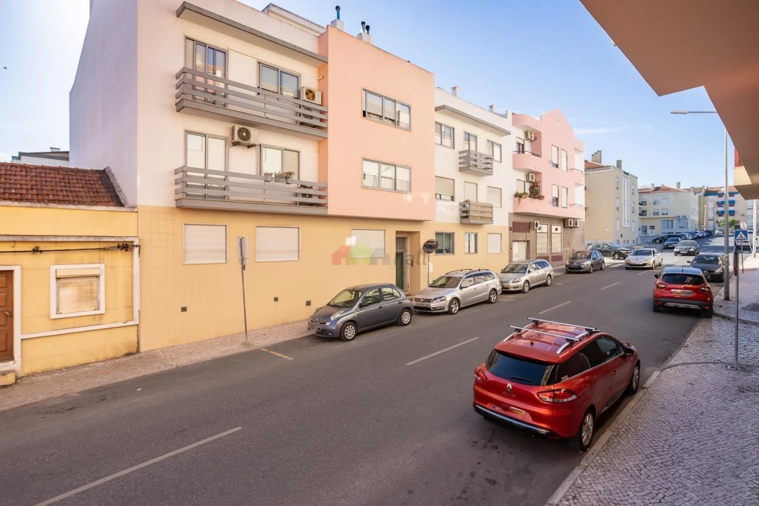 Apartamento T2 para Venda em Baixa da Banheira e Vale da Amoreira Foto 32