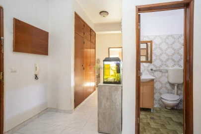 Apartamento T3 para Venda em Baixa da Banheira e Vale da Amoreira